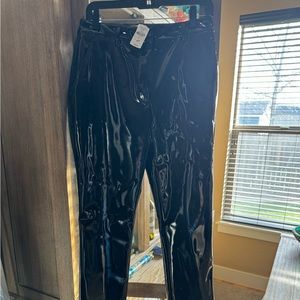 Victoria Beckham Black Patent Leather Pants Size 6 NWT